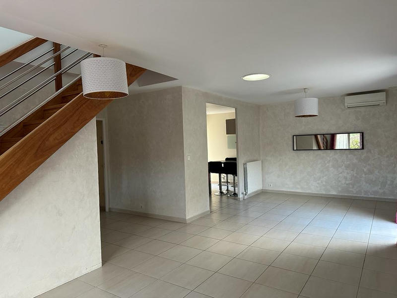 Maison - 133 m² - 6 pièces
