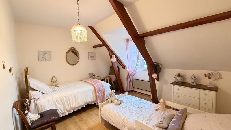 Maison - 165 m² - 7 pièces