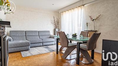 Appartement - 90 m² - 4 pièces