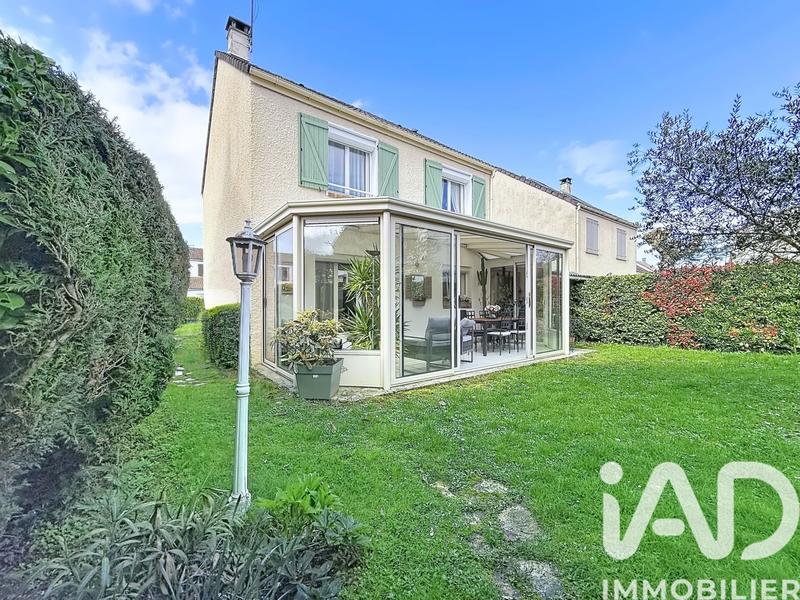 Maison - 107 m² - 5 pièces