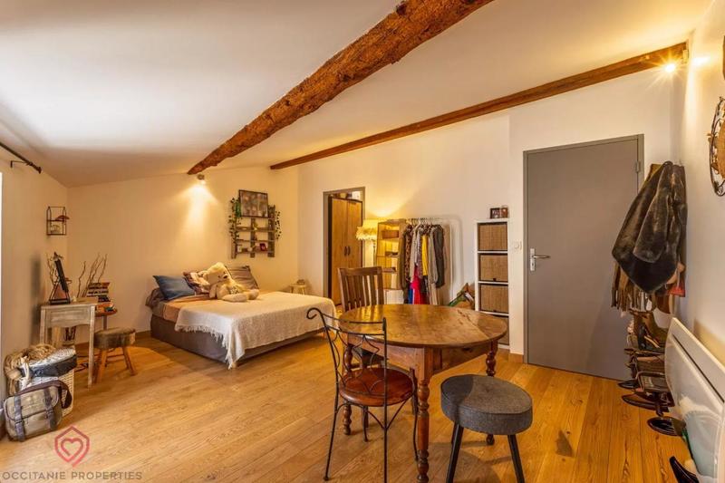 Maison de village - 206 m² - 10 pièces