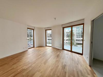 Appartement - 84 m² - 4 pièces