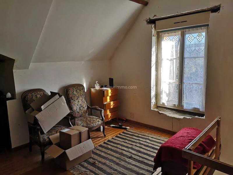 Maison - 220 m² - 9 pièces