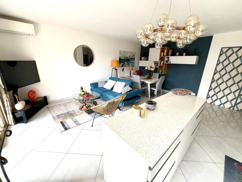 Appartement - 62 m² - 3 pièces