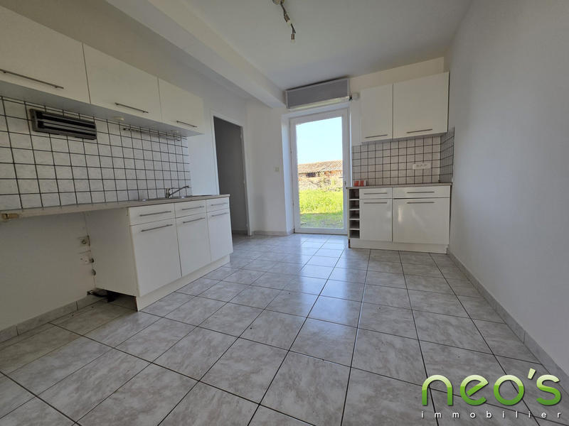 Maison - 166 m² - 9 pièces