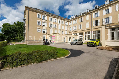 Immeuble - 20 pièces