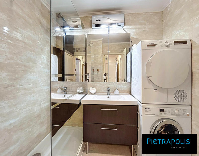 Appartement - 70 m² - 3 pièces