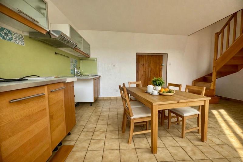 Maison - 95 m² - 4 pièces