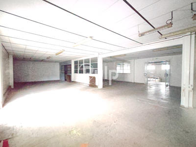 Entrepôt - 500 m²