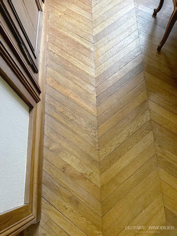 Maison ancienne - 279 m² - 13 pièces