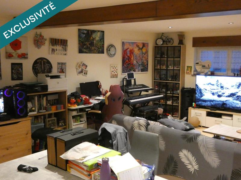 Local commercial - 2 200 m² - 8 pièces