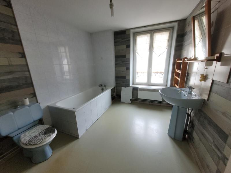 Appartement - 75 m² - 3 pièces