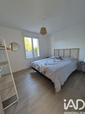 Maison - 96 m² - 5 pièces