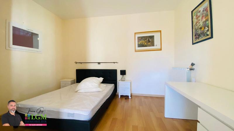 Maison - 255 m² - 6 pièces