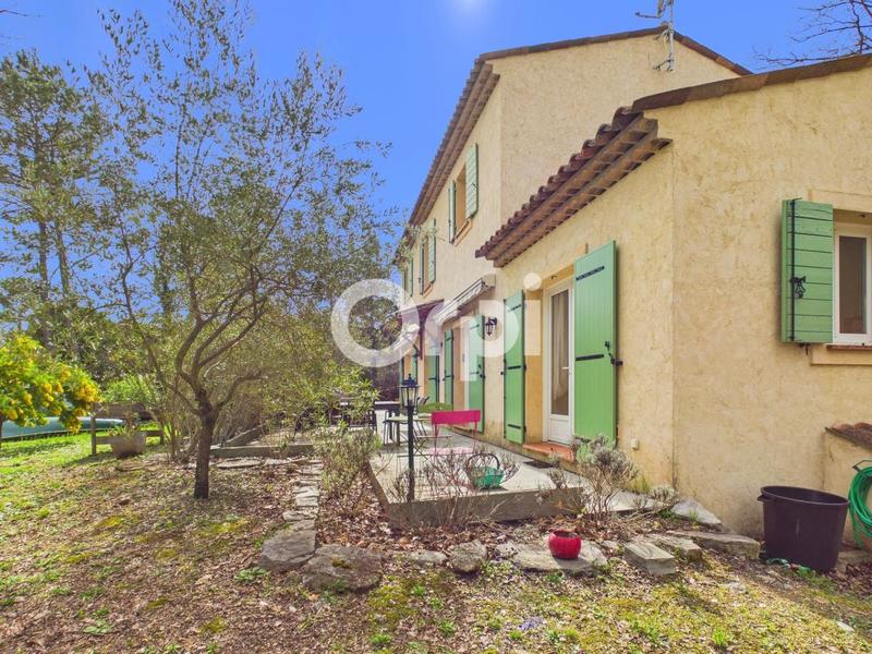 Maison - 135 m² - 5 pièces