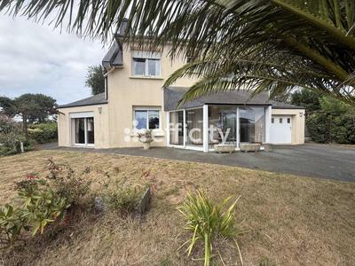 Maison - 138 m² - 7 pièces