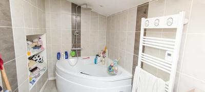 Maison - 67 m² - 5 pièces