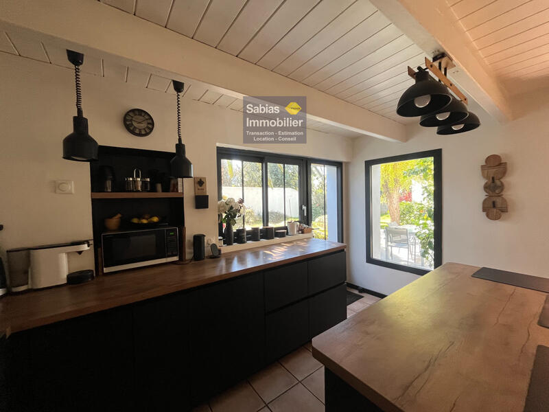 Maison - 157 m² - 6 pièces