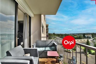 Appartement - 90 m² - 5 pièces