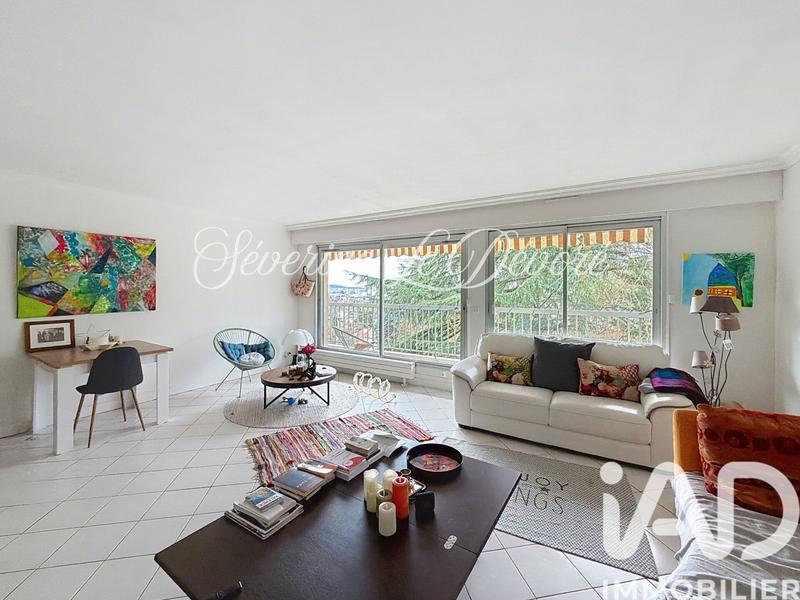 Appartement - 99 m² - 5 pièces