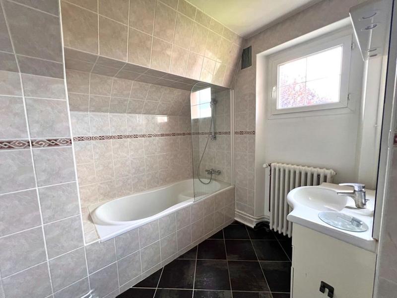 Immeuble - 340 m² - 11 pièces