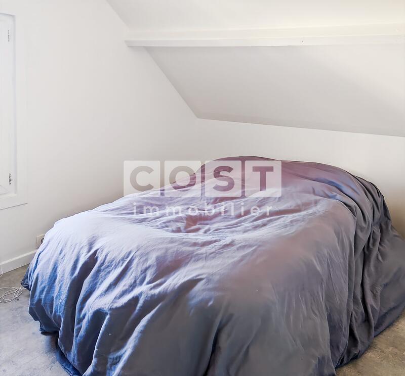 Maison - 75 m² - 5 pièces