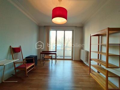 Appartement - 74 m² - 3 pièces