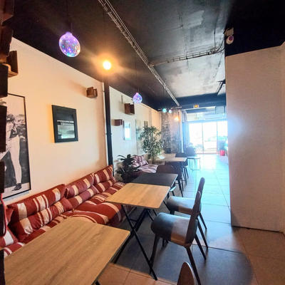 Local commercial - 80 m² - 3 pièces