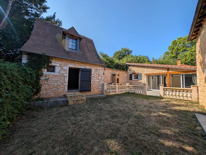 Maison - 182 m² - 7 pièces