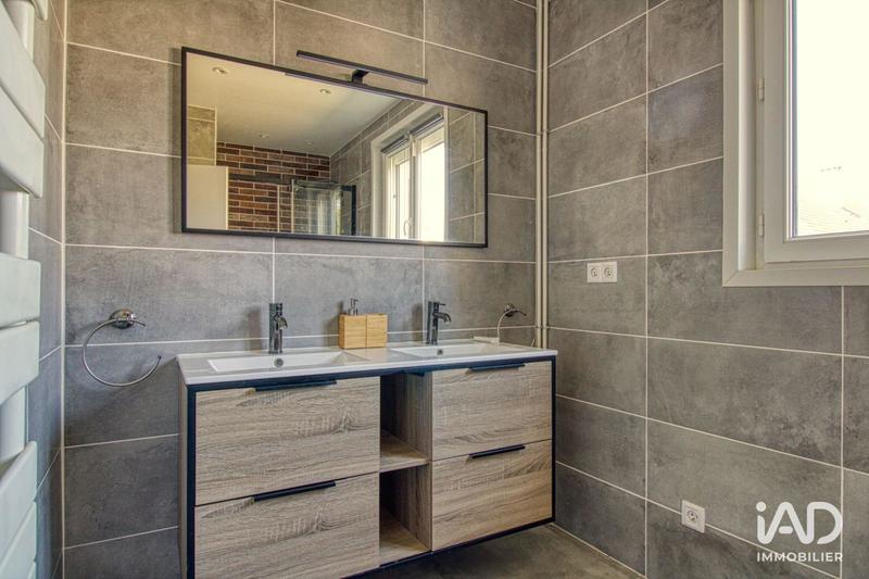 Maison - 126 m² - 5 pièces