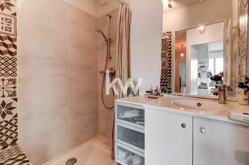 Appartement - 97 m² - 4 pièces