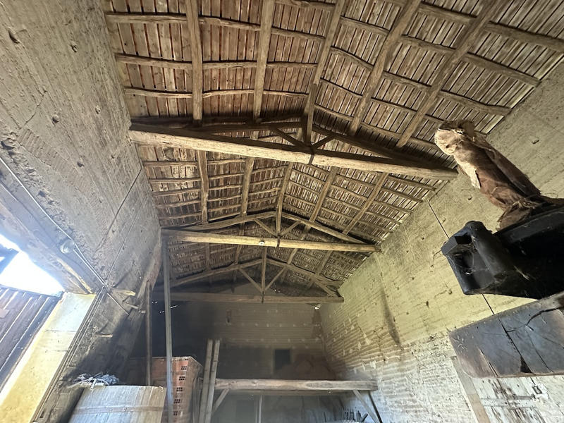 Maison - 220 m² - 7 pièces