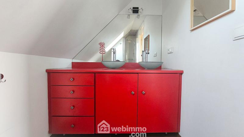 Maison - 150 m² - 7 pièces