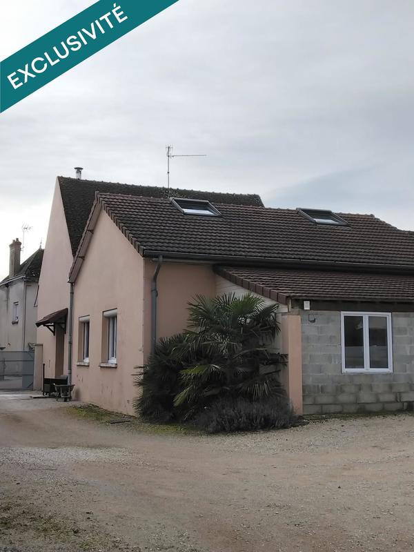 Maison de village - 170 m² - 8 pièces