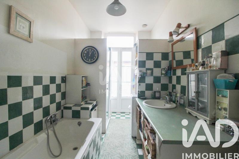 Maison - 285 m² - 12 pièces