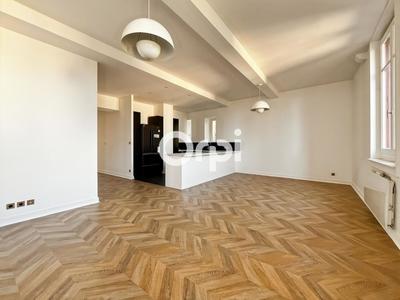 Appartement - 98 m² - 3 pièces