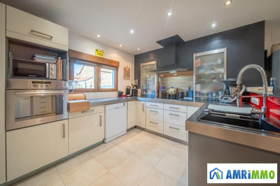 Maison - 125 m² - 4 pièces