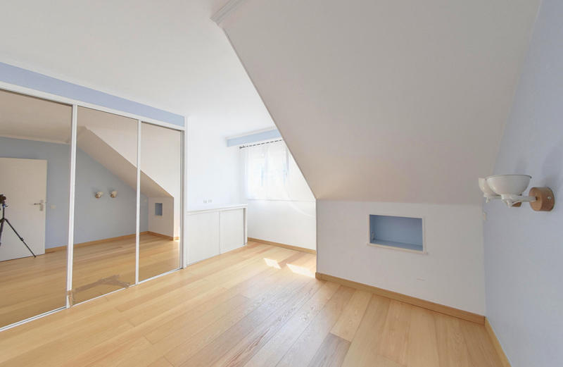 Maison - 113 m² - 5 pièces