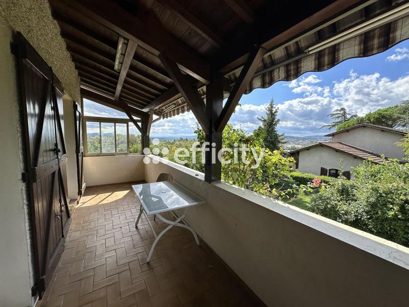 Maison - 96 m² - 4 pièces