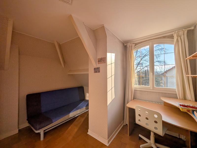 Maison - 199 m² - 7 pièces