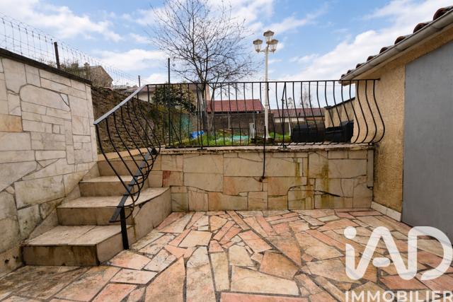 Maison - 85 m² - 4 pièces