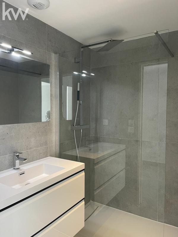 Appartement - 130 m² - 4 pièces