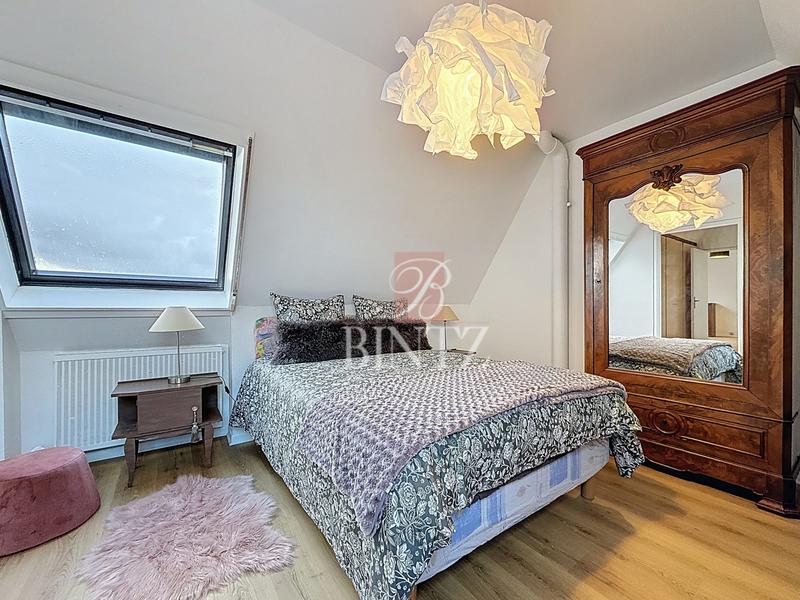 Appartement - 104 m² - 5 pièces