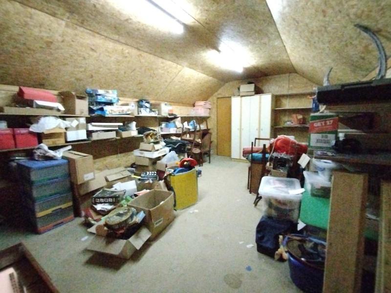 Pavillon - 143 m² - 7 pièces