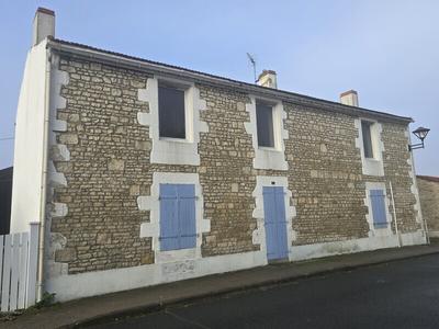 Maison - 157 m² - 5 pièces