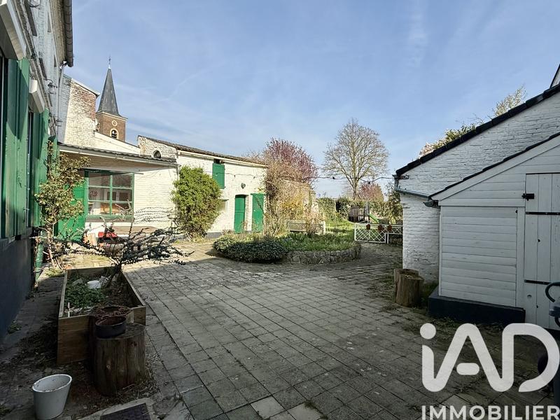 Maison - 229 m² - 9 pièces