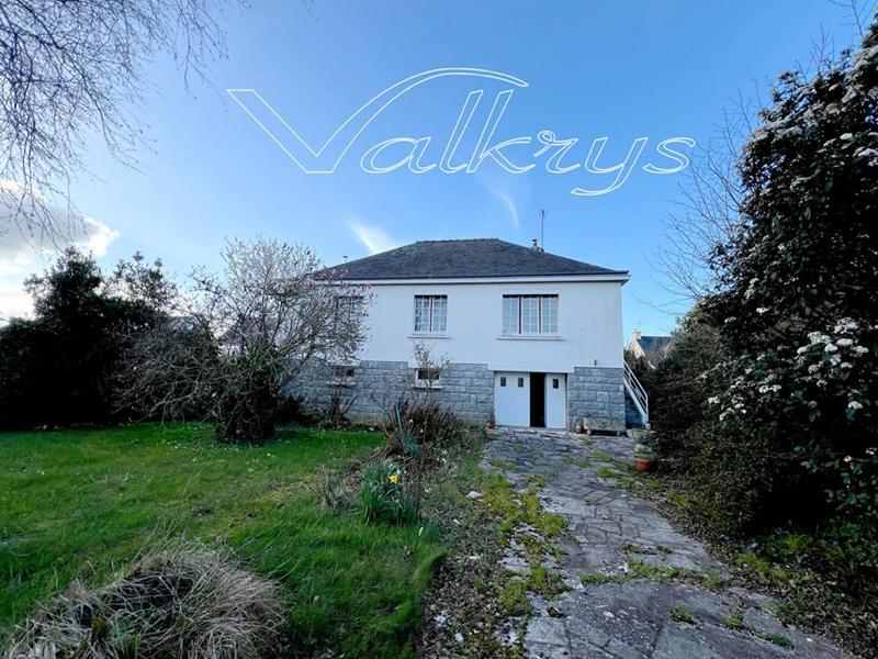 Maison - 105 m² - 7 pièces