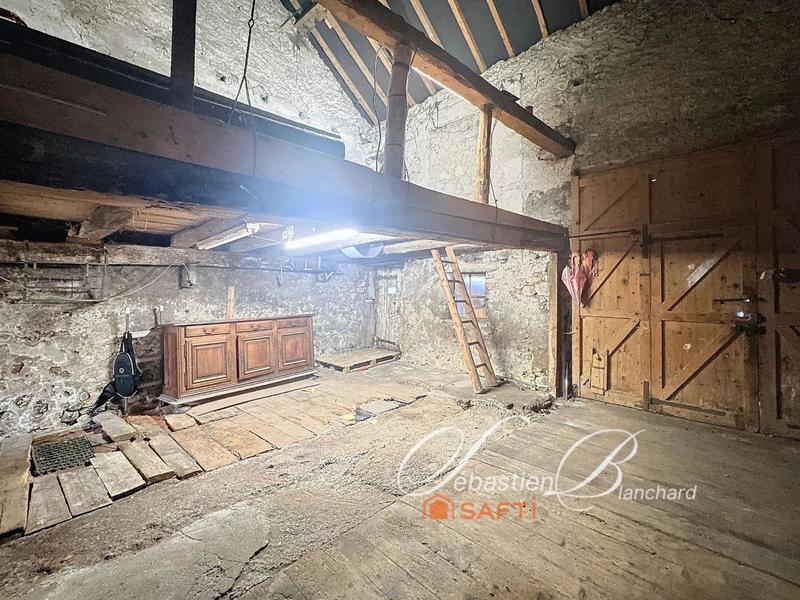 Maison - 87 m² - 5 pièces