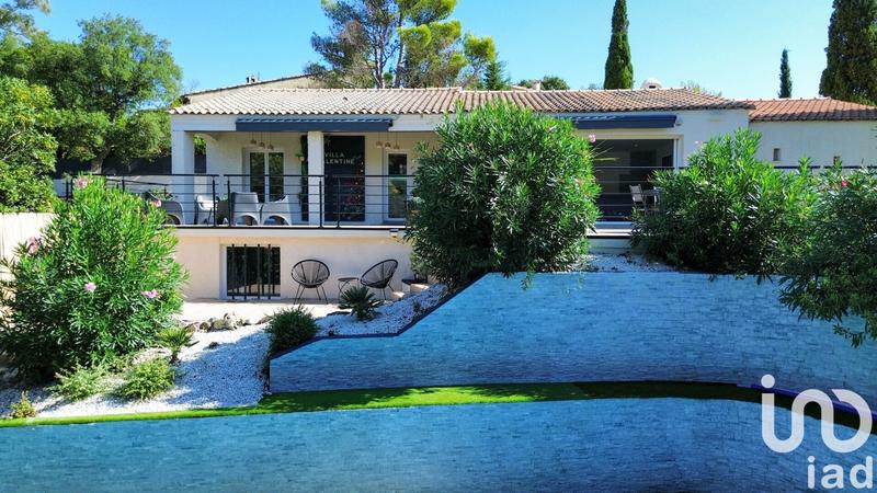 Maison - 137 m² - 5 pièces