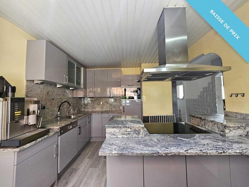 Maison - 135 m² - 6 pièces